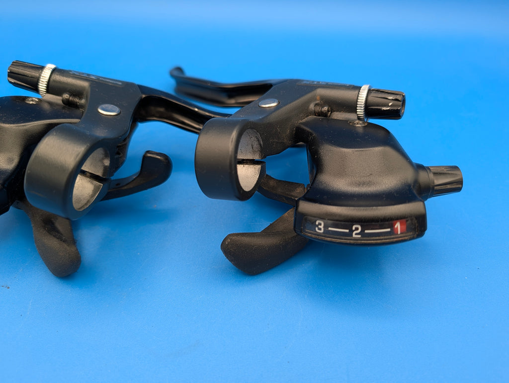 Shimano STX ST-MC30 3x7 – Leviers de vitesses VTT vintage
