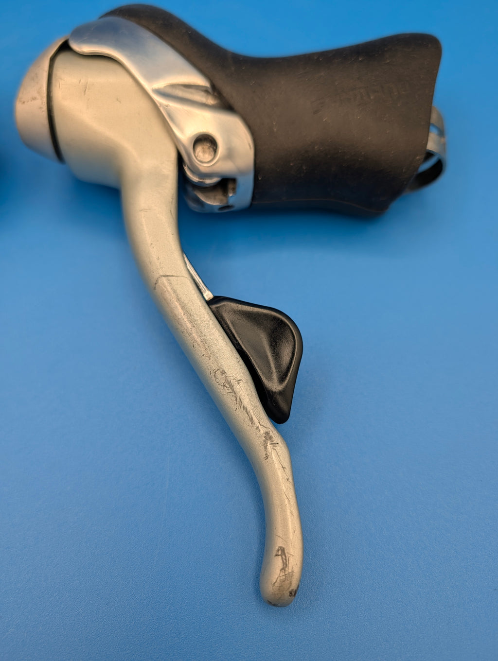 Shimano RSX ST-A416 / ST-A417 STI 3x8 – Leviers de frein et vitesses – Paire Réparé