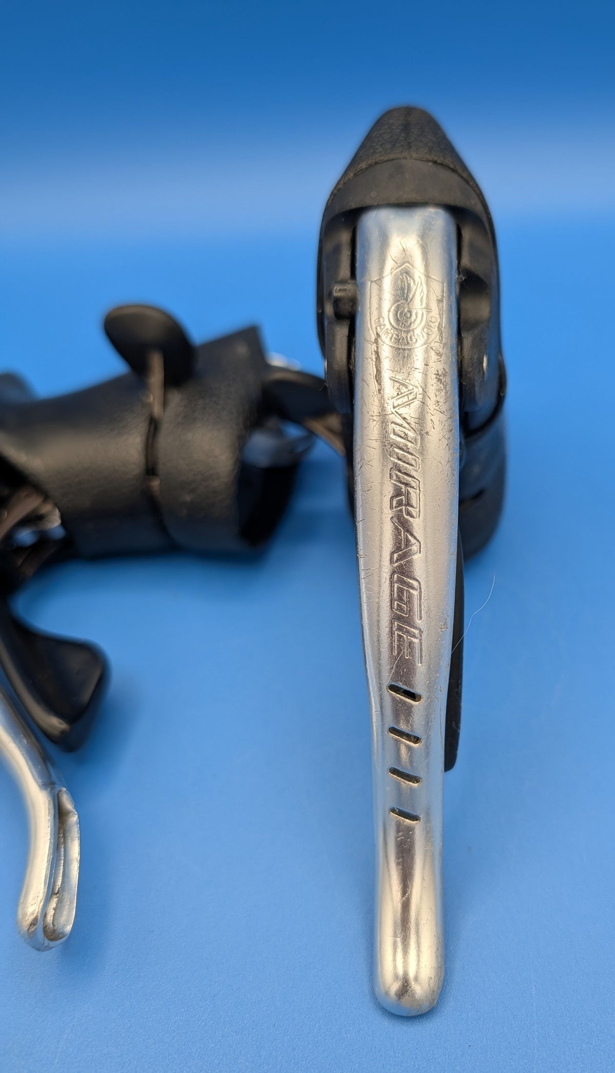 Campagnolo Mirage Ergopower 3x8 – Leviers de frein et vitesses route vintage