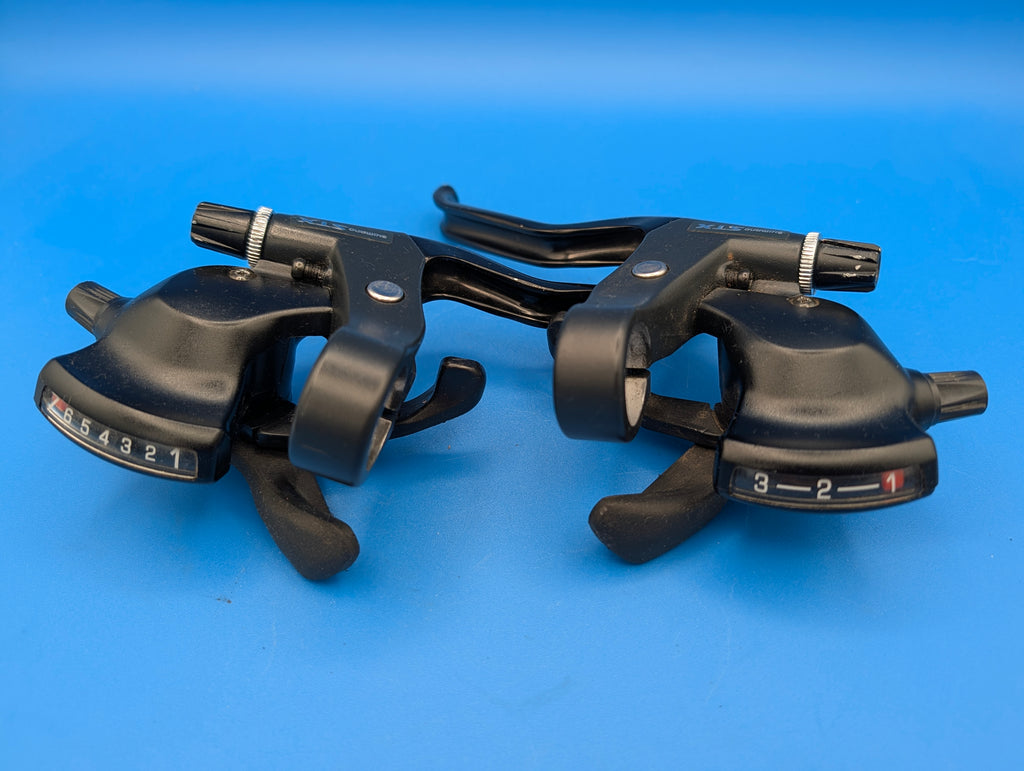 Shimano STX ST-MC30 3x7 – Leviers de vitesses VTT vintage