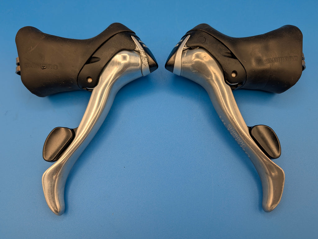 Shimano Ultegra ST-6510 STI 2/3x9 – Leviers de frein et vitesses Flight Deck