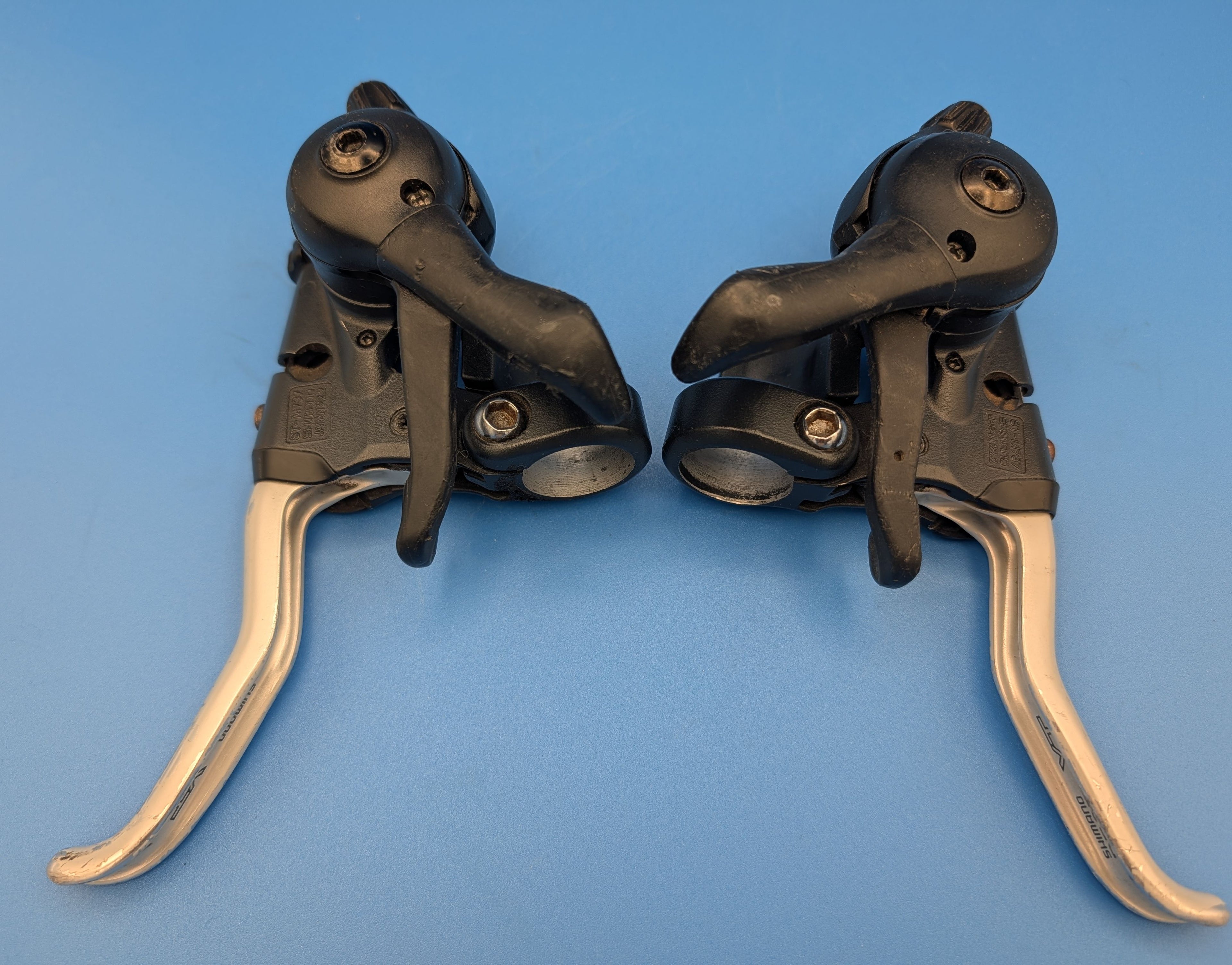 Shimano Deore XT ST-M737 3x8 – Vintage MTB Brems- und Schalthebel