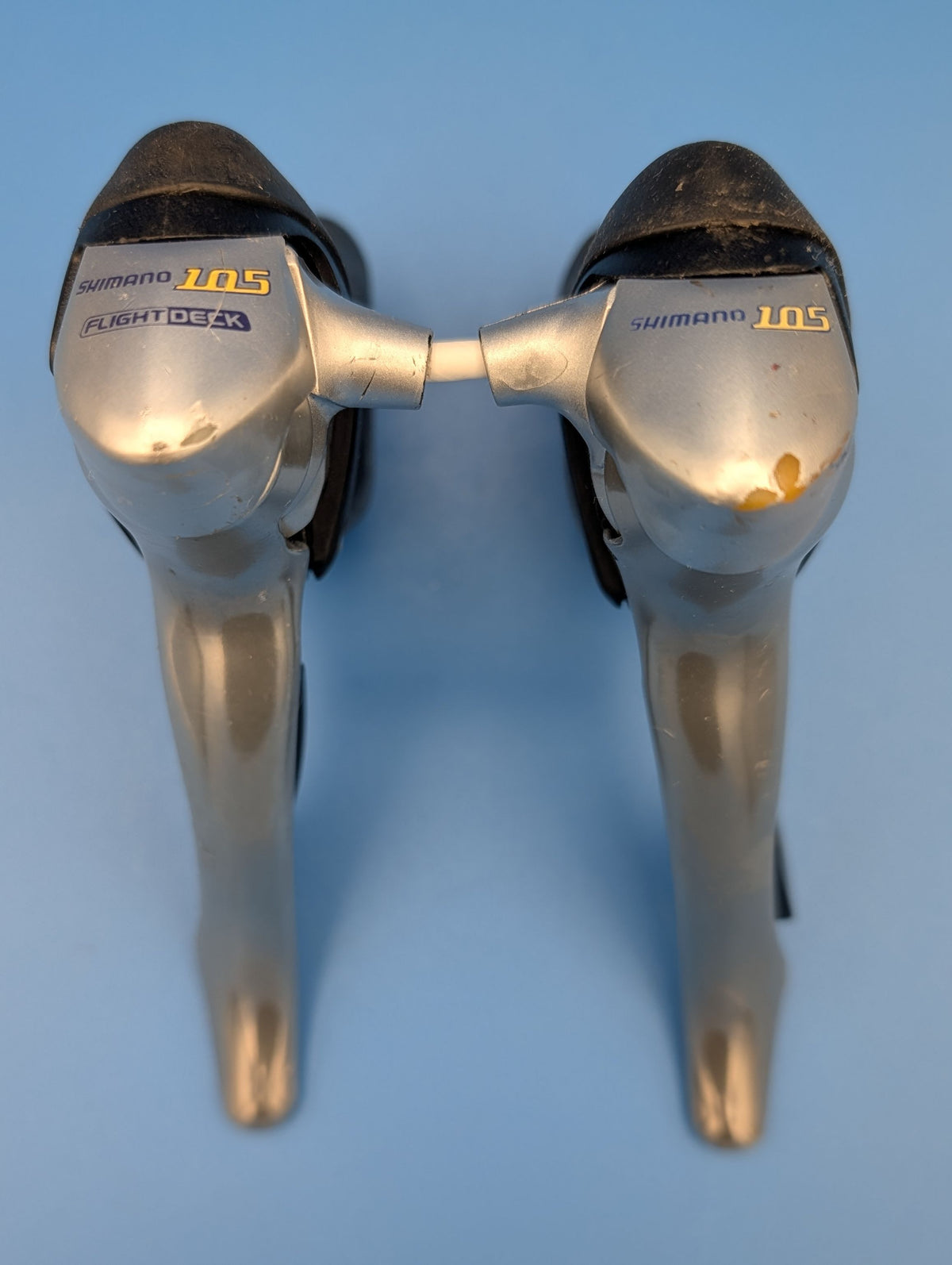 Shimano 105 ST-5500 STI 2x9 – Leviers de frein et vitesses Flight Deck