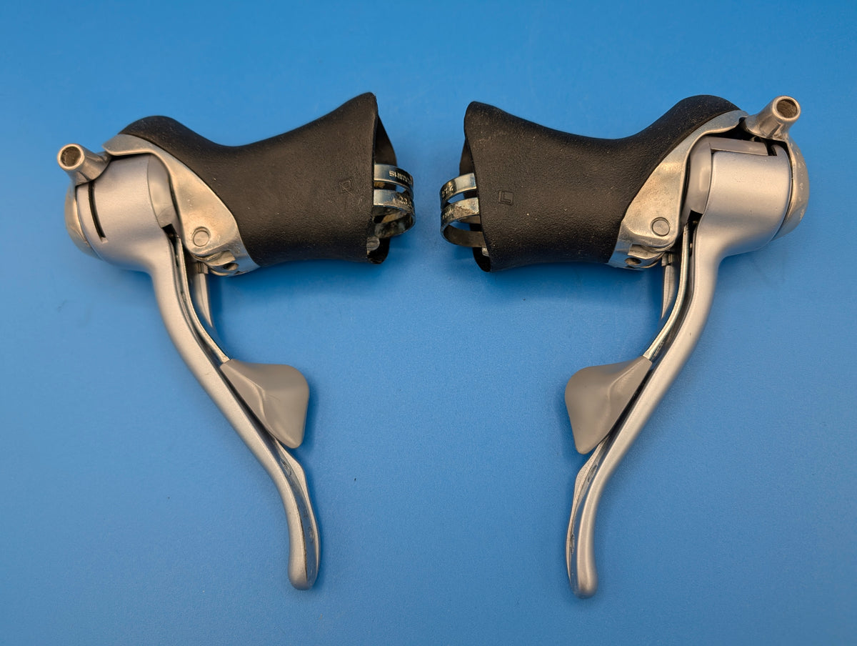 Shimano RSX ST-A410 STI 3x7 – Leviers de vitesse – Paire reconditionnée – Bon état