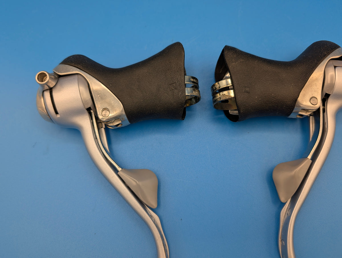 Shimano RSX ST-A410 STI 3x7 – Leviers de vitesse – Paire reconditionnée – Bon état