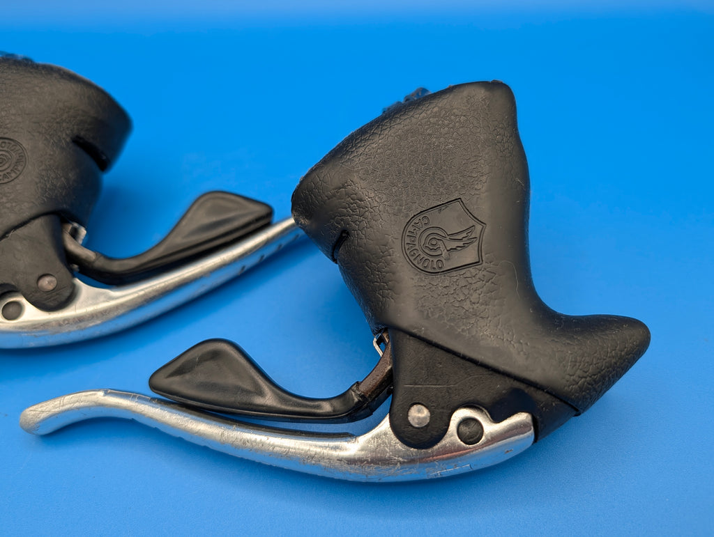 Campagnolo Mirage Ergopower 3x8 – Leviers de frein et vitesses route vintage