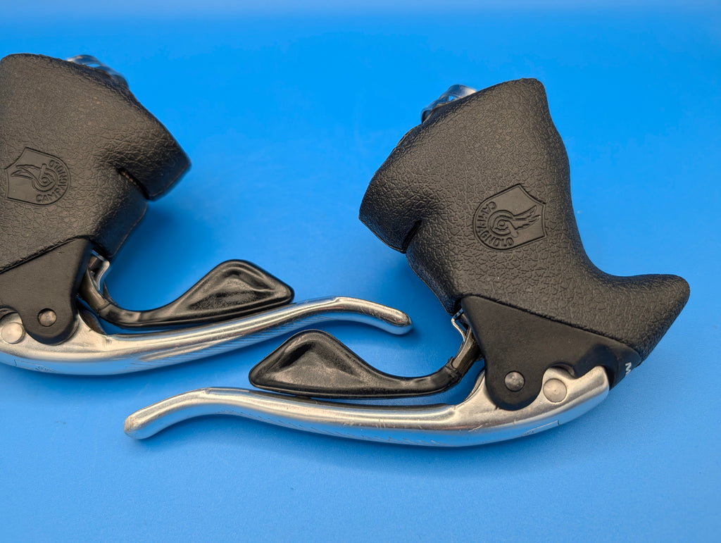 Campagnolo Mirage Ergopower 3x8 – Leviers de frein et vitesses route vintage