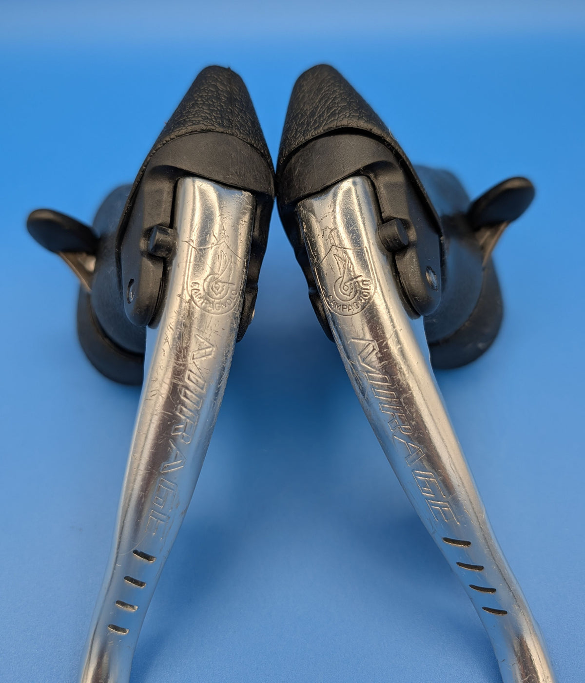 Campagnolo Mirage Ergopower 3x8 – Leviers de frein et vitesses route vintage