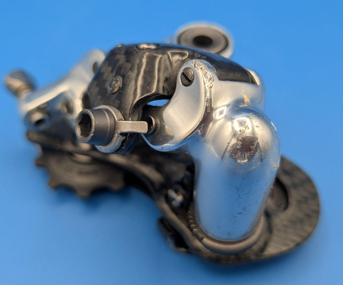 Campagnolo Record Titanium – Dérailleur arrière 9 vitesses – Carbone / Titane