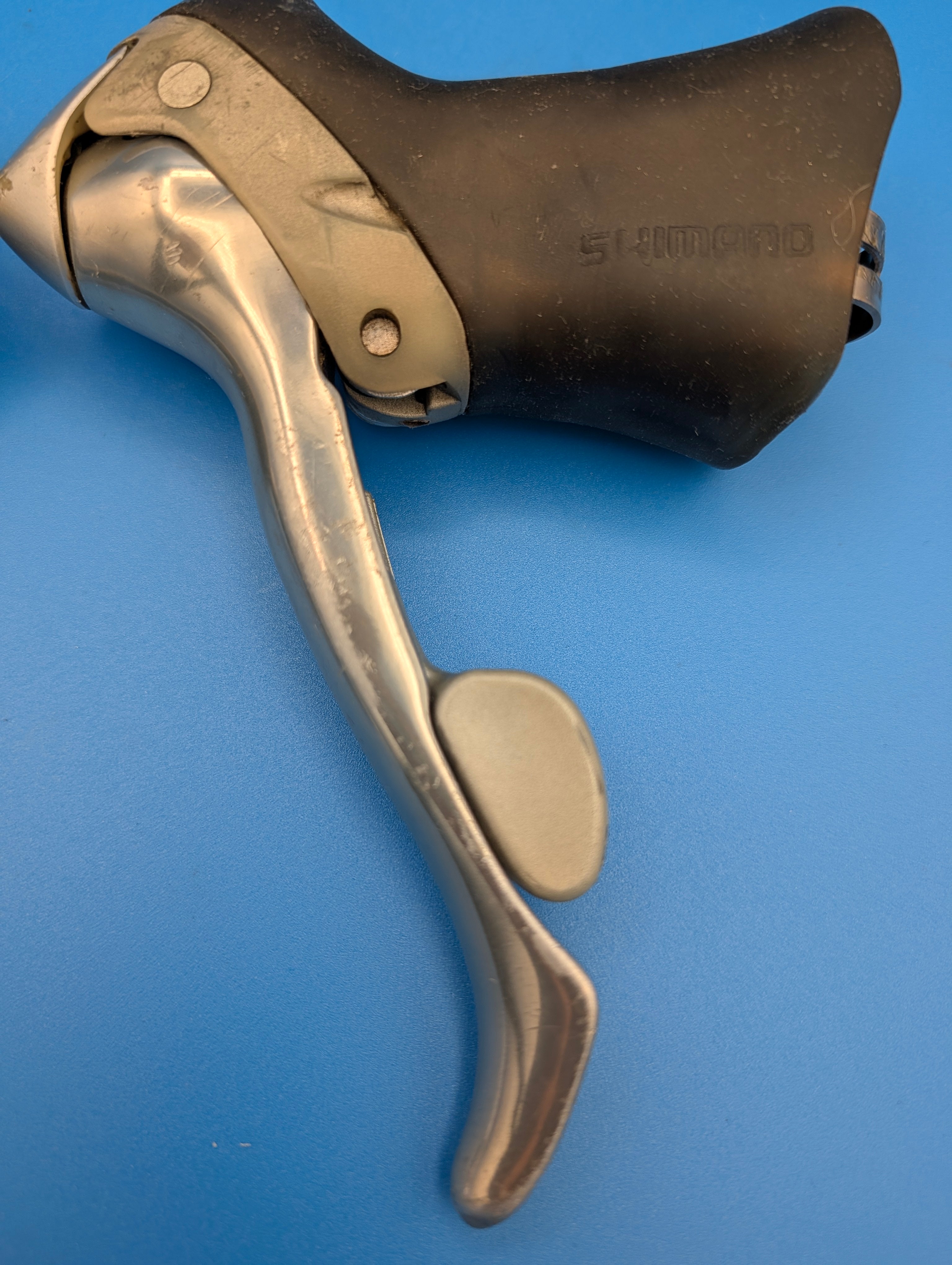 Shimano Ultegra ST-6501 STI 2/3x9 – Leviers de frein et vitesses Flight Deck