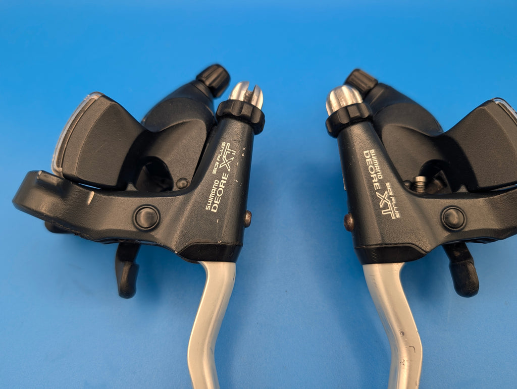 Shimano Deore XT ST-M737 3x8 – Vintage MTB Brems- und Schalthebel