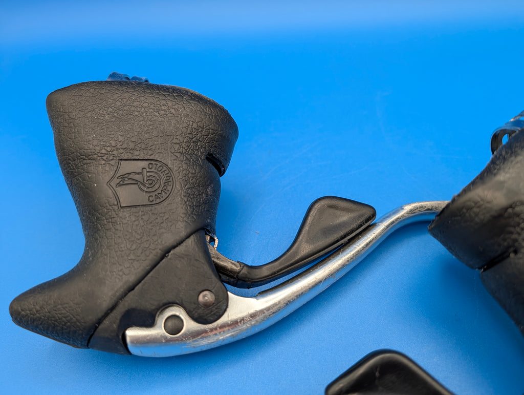 Campagnolo Mirage Ergopower 3x8 – Leviers de frein et vitesses route vintage