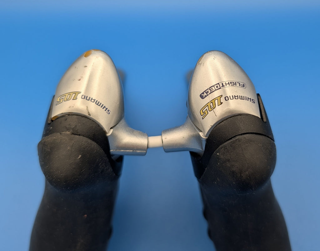 Shimano 105 ST-5500 STI 2x9 – Leviers de frein et vitesses Flight Deck