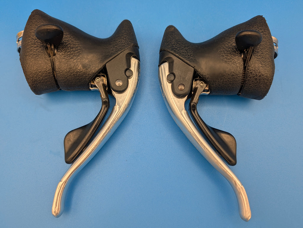 Campagnolo Avanti Ergopower 3x8 – Leviers de frein et vitesses route vintage